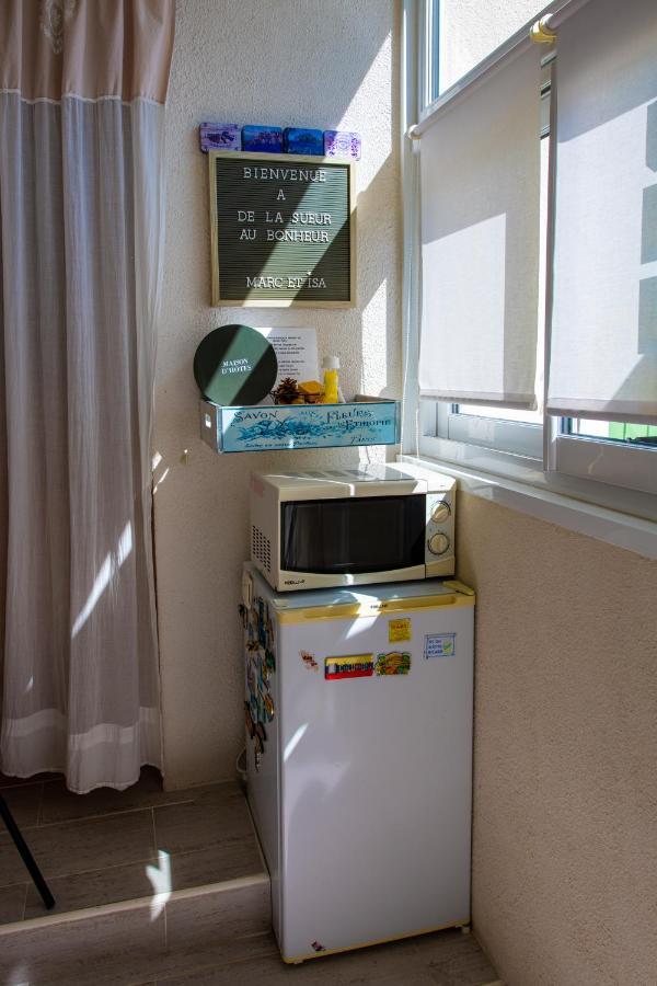 Chambre D'Hotes Villa De La Sueur Au Bonheur La Bouilladisse Eksteriør bilde
