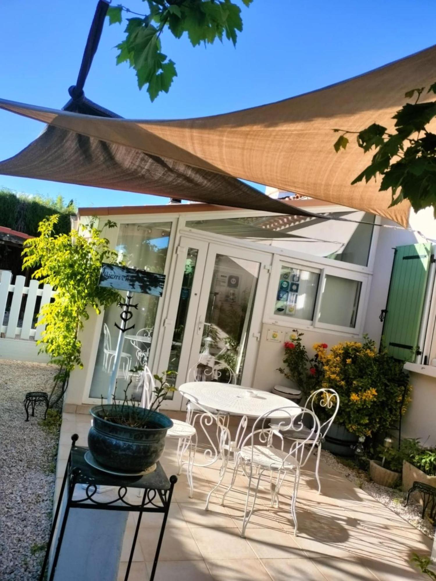Chambre D'Hotes Villa De La Sueur Au Bonheur La Bouilladisse Eksteriør bilde